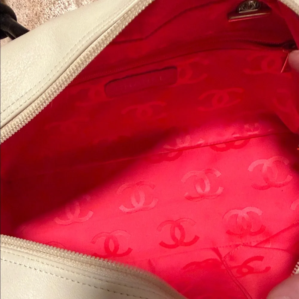 Classic Auth. Chanel Cambon Bag - Picture 4 of 12